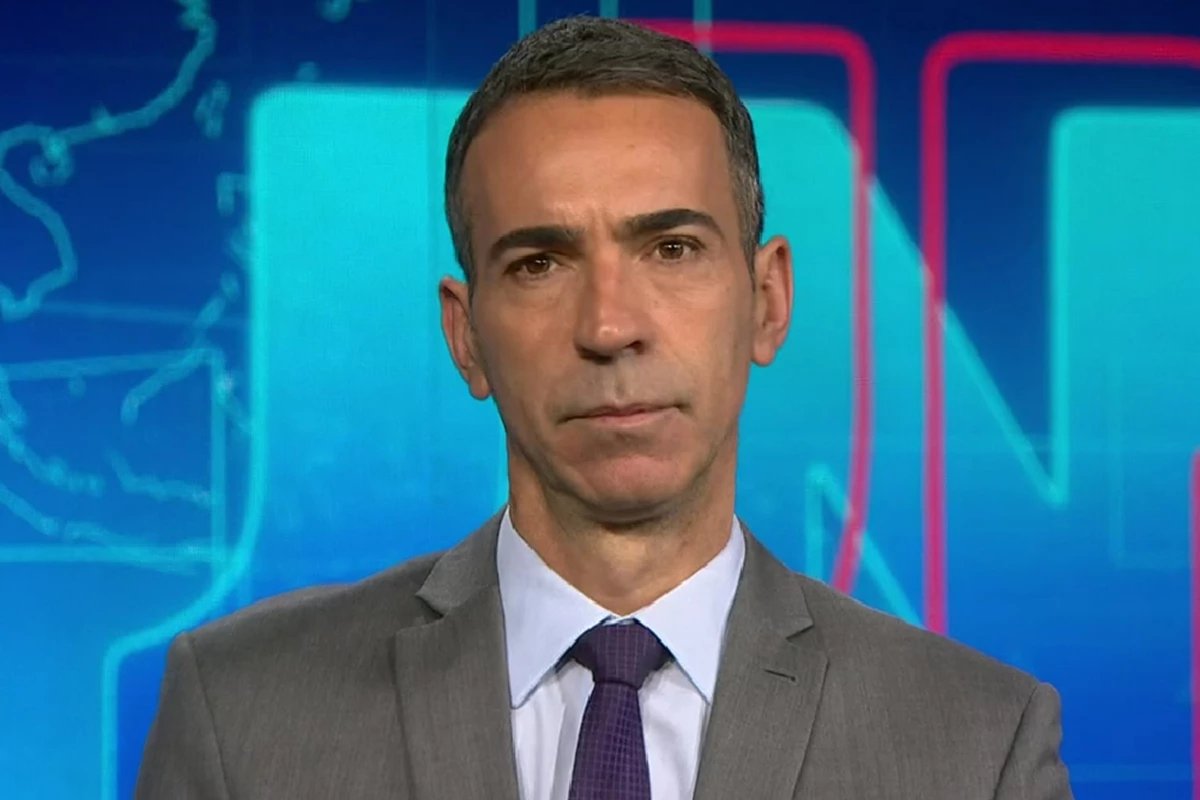 Cesar Tralli interrompe programacao da Globo e expoe pedido ao