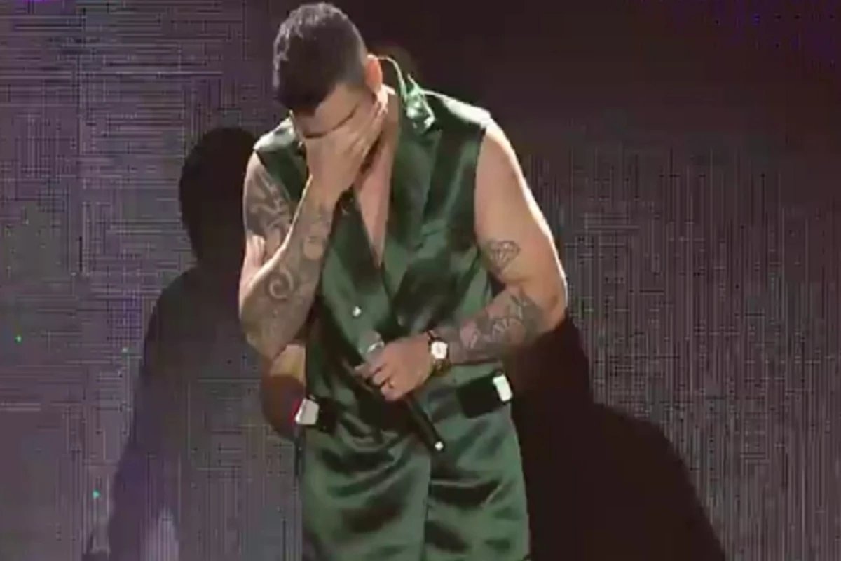 Chega noticia apos desabamento de parte de palco em show