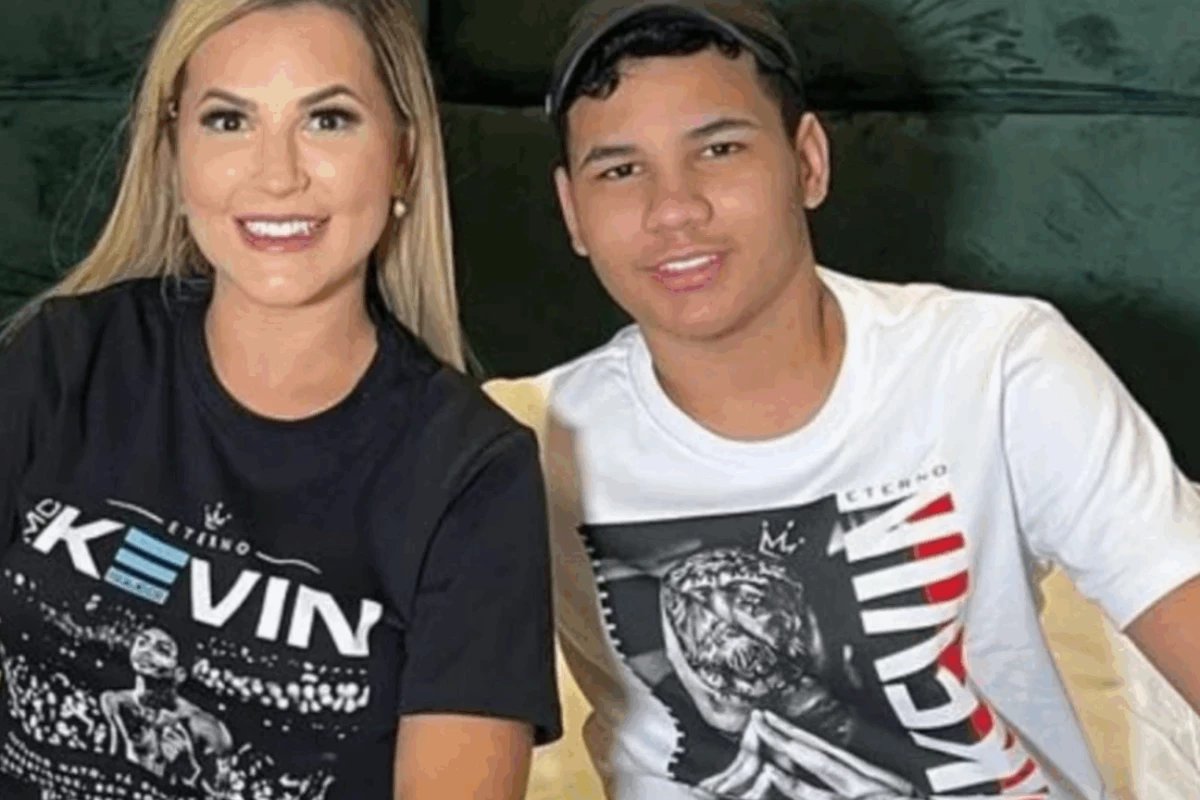 Deolane Bezerra e filho viram reus em acao por divulgacao