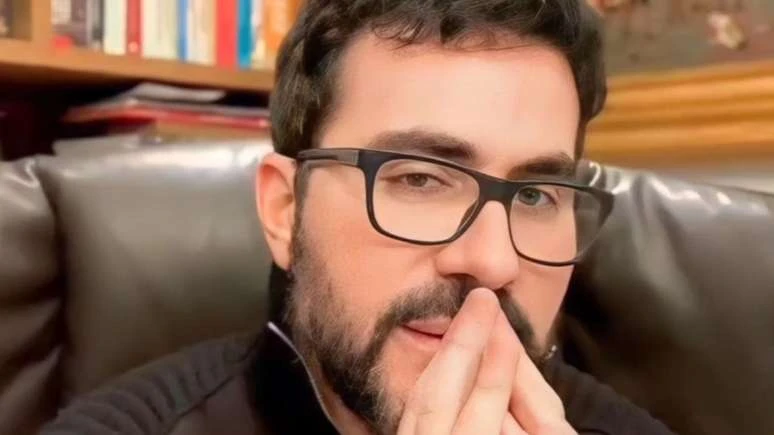 Dizem que sou uma vergonha.webp