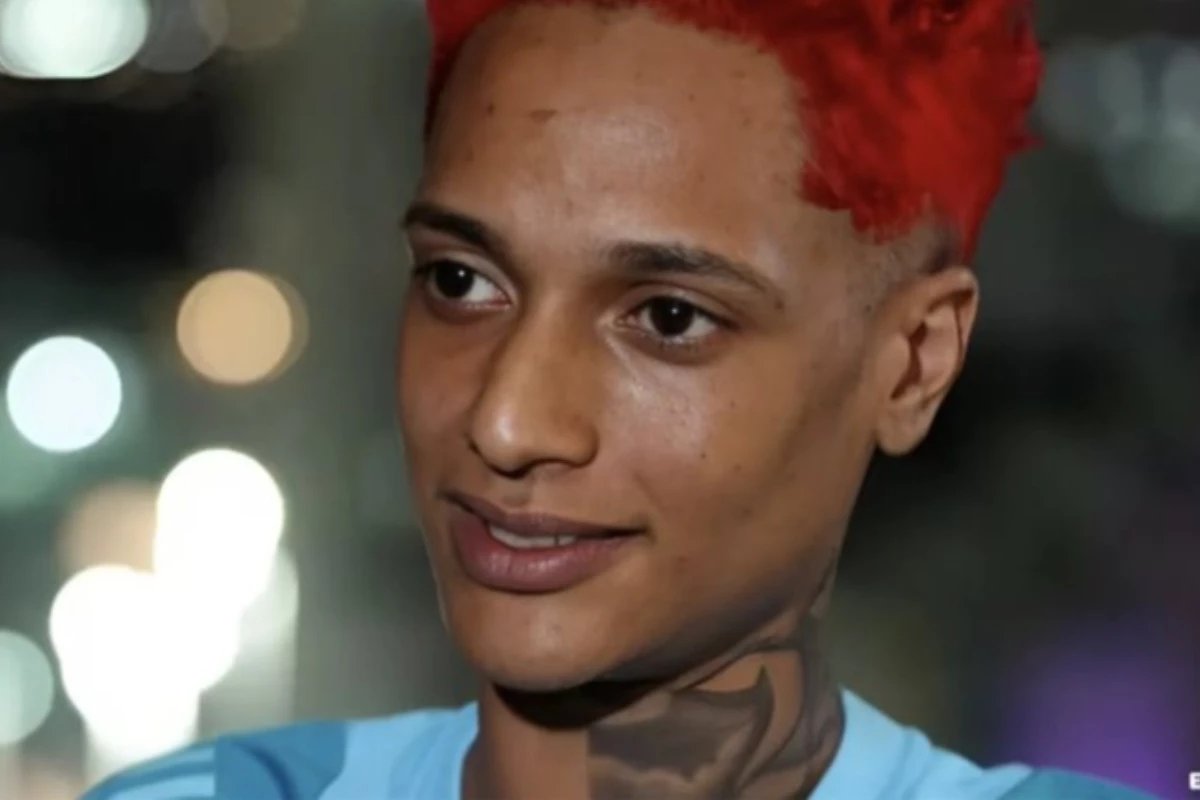 Em lancamento de livro mae de Oruam reage aos boatos