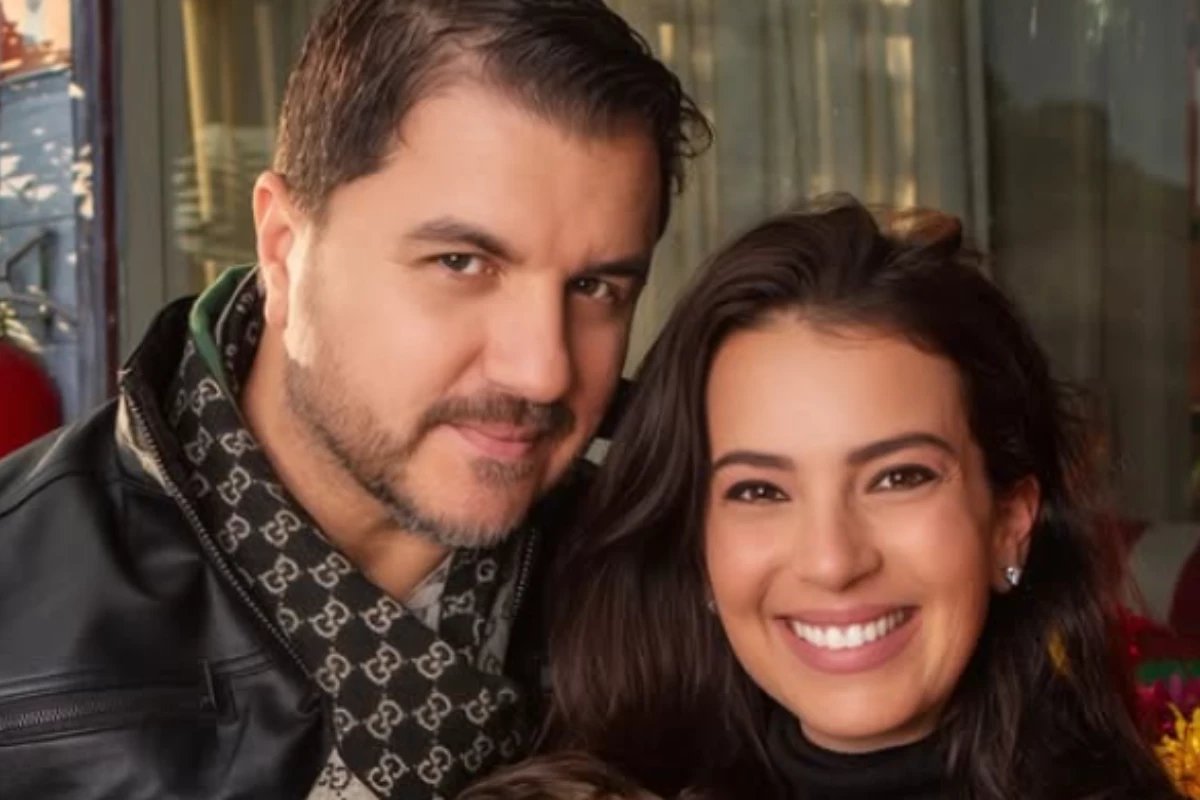 Esposa de Mauricio Manieri sofre AVC durante show e cantor