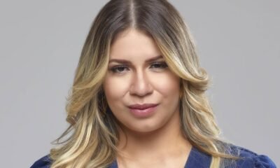 Foto inedita que mostra Marilia Mendonca ao lado de copiloto