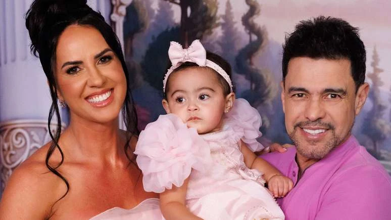 Graciele Lacerda e Zeze Di Camargo celebram 1 ano.webp