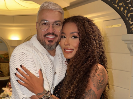 Irma de Gracyanne Barbosa se declara para Belo Te amo