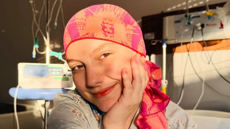 Isabel Veloso volta a ser internada na UTI por.webp