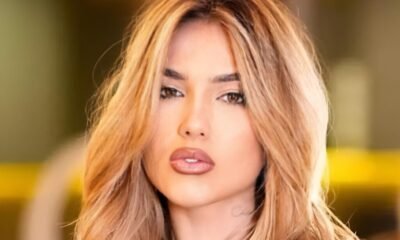 Virginia Fonseca chama atencao ao chegar a festa da mae