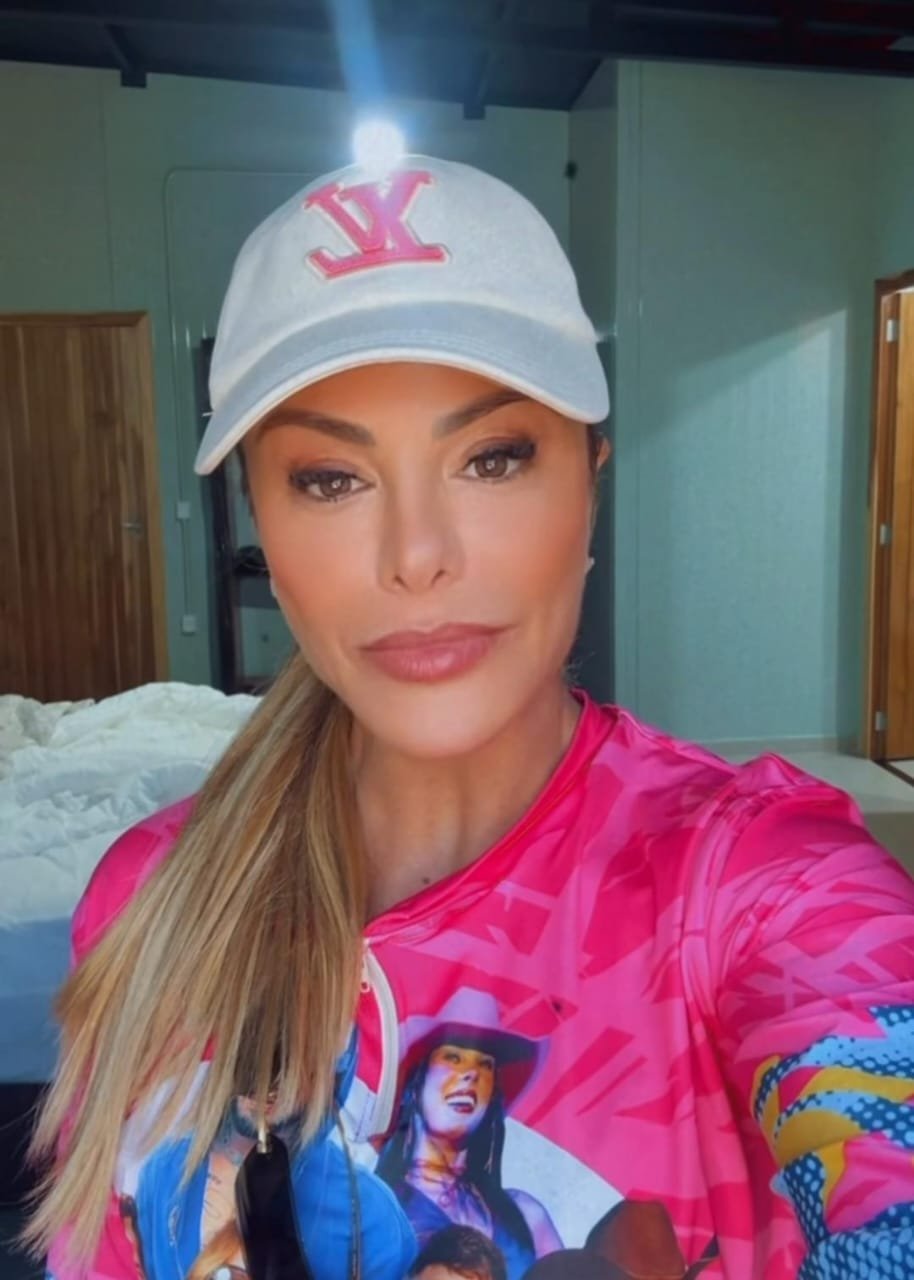 Reprodução/Instagram/@poliana