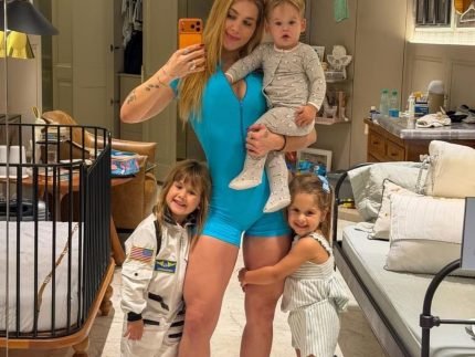 Apos semana agitada Virginia posa com os filhos Melhor lugar