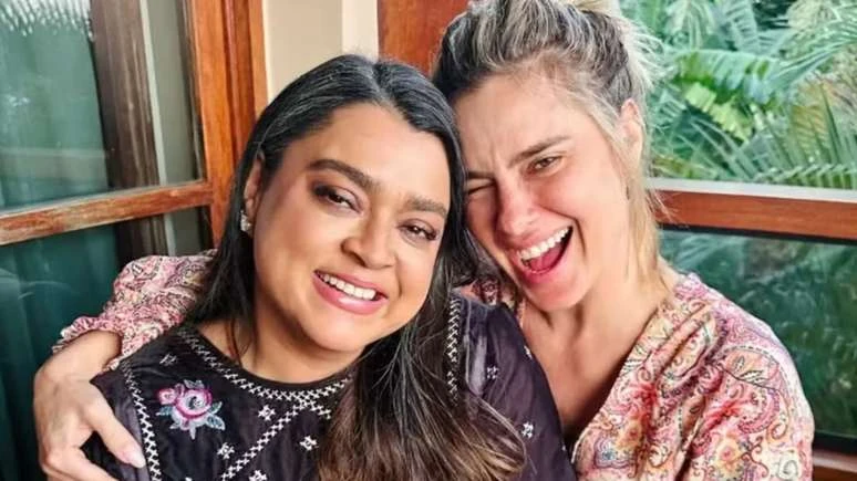 Carolina Dieckmann faz declaracao sobre joia feita com cinzas.webp