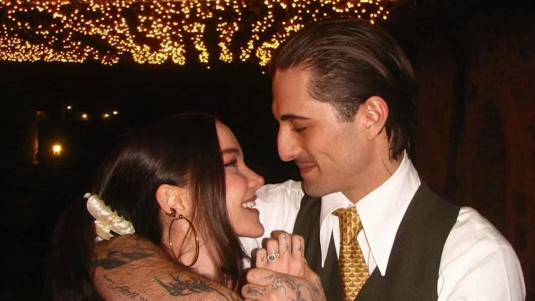 Dove Cameron conta como foi pedida em casamento por.webp