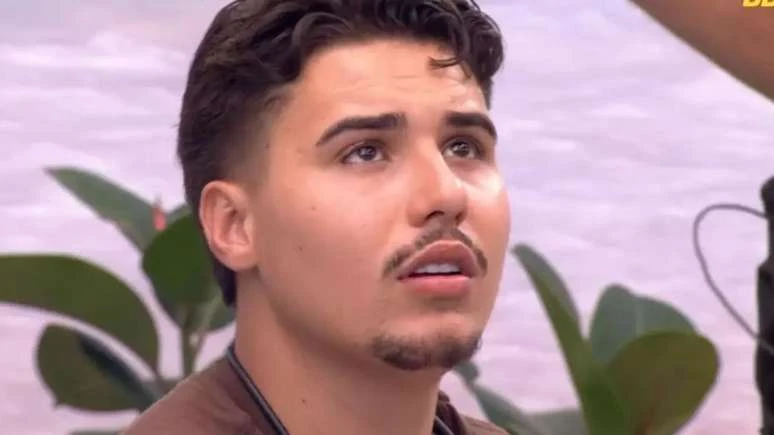 Familia dia que Pedro sofre com problemas psicologicos ha 9.webp