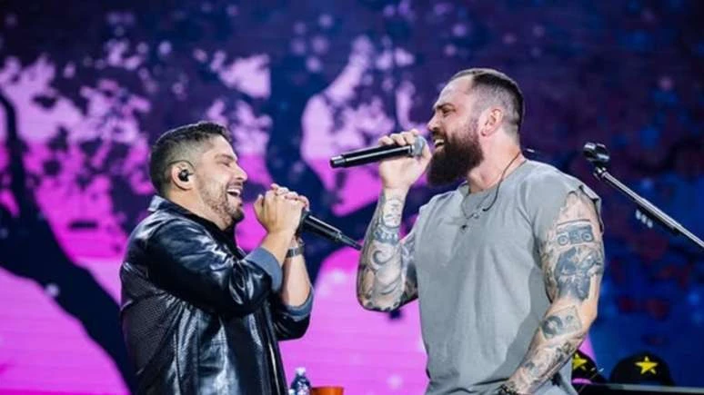 Jorge e Mateus abrem o jogo sobre pausa na.webp