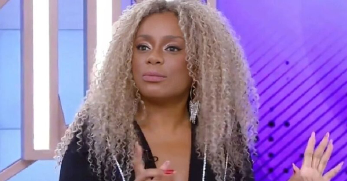 Leo Dias comenta como influenciou em novo contrato de Cairucha