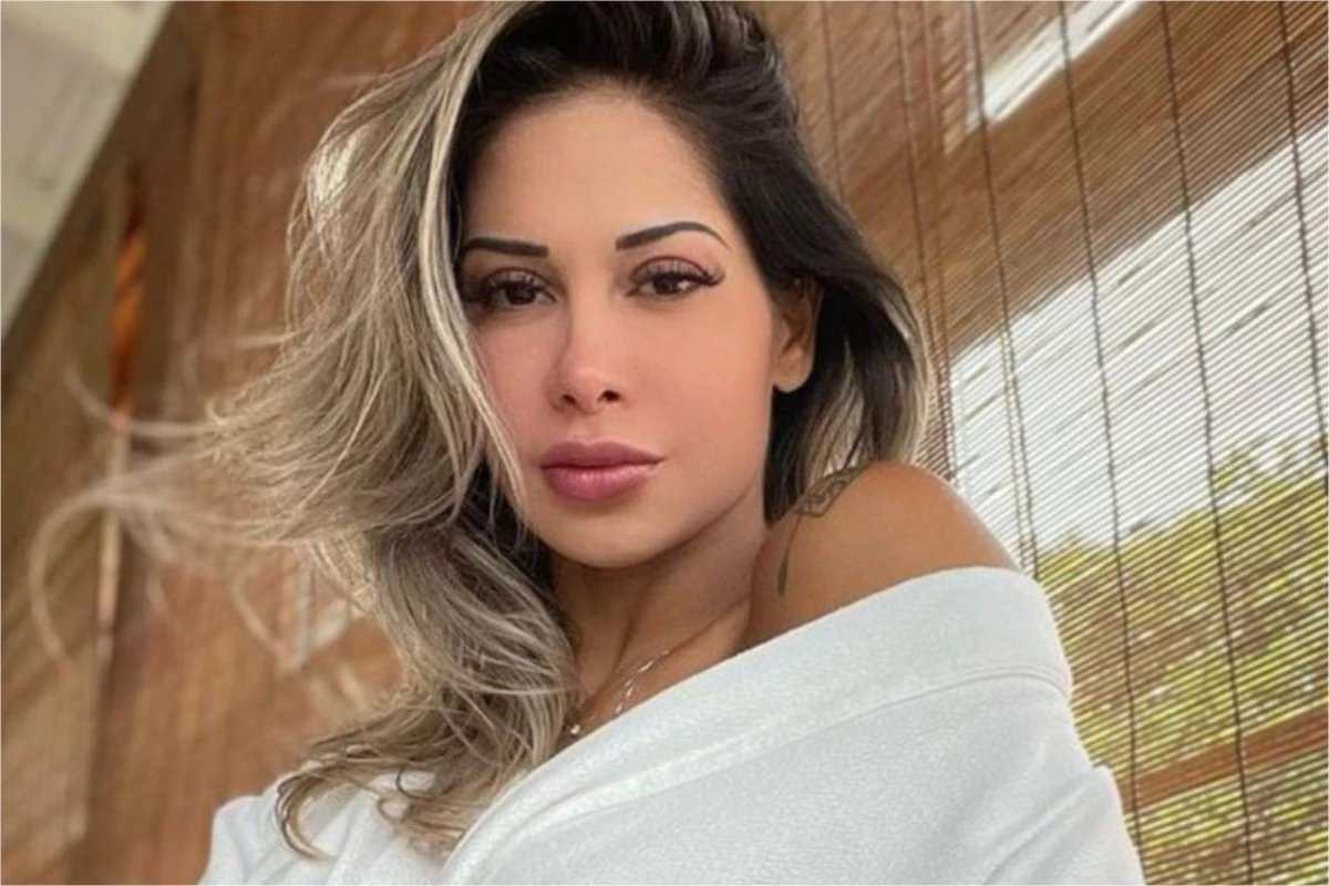 Maira Cardi e processada por ex aluna por propaganda enganosa