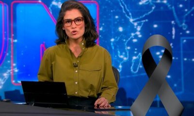 No Jornal Nacional Renata Vasconcellos da noticia que ninguem queria