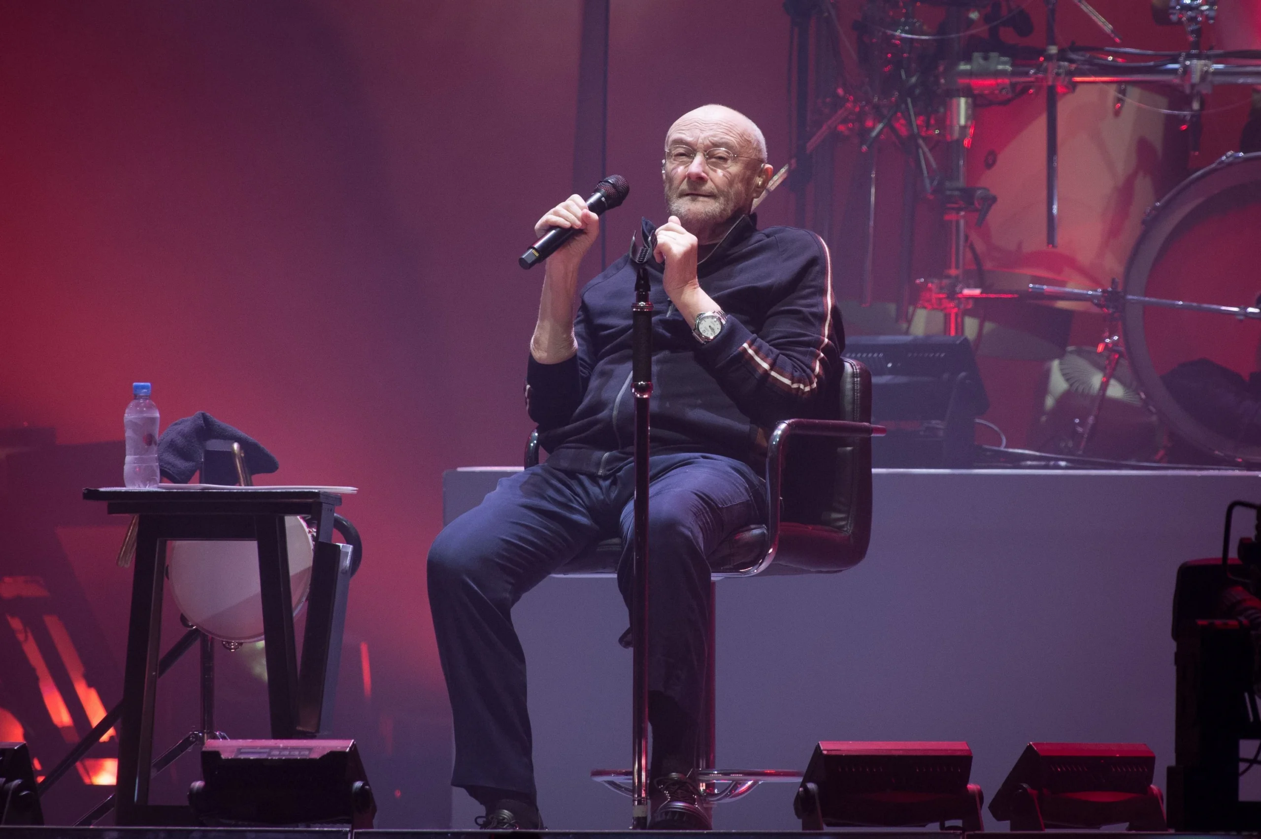 Phil Collins revela problemas de saude e necessidade de.webp
