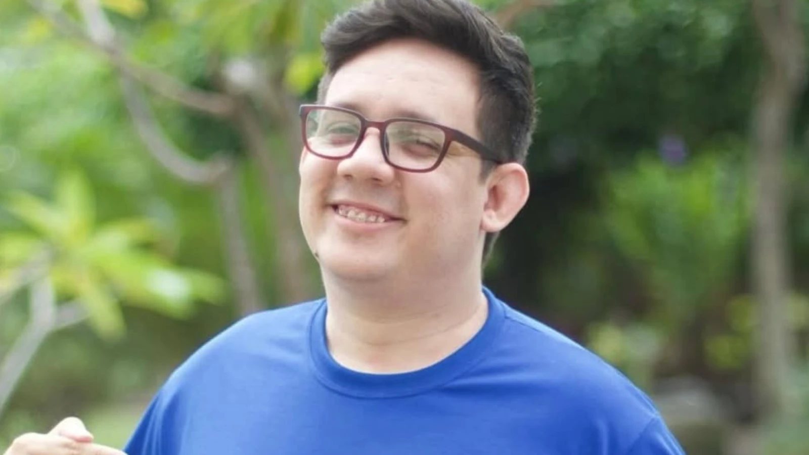 Quem foi Erlan Bastos apresentador que morreu aos 32.webp