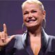 Xuxa fez pacto com o diabo A apresentadora decidiu abrir
