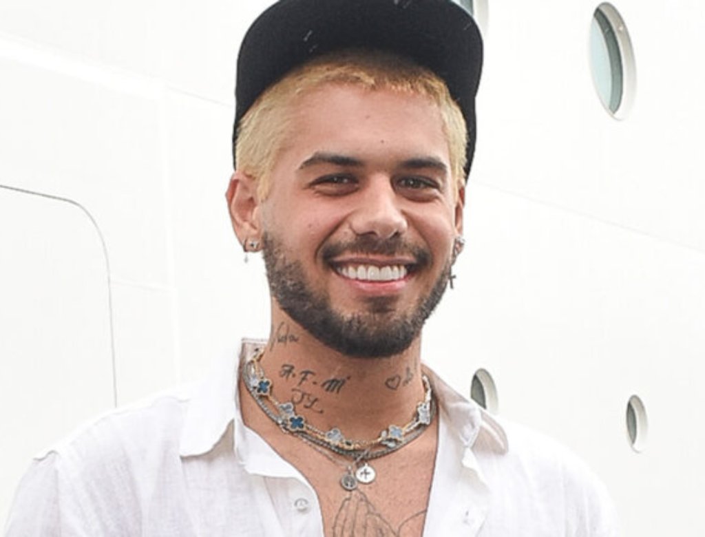 Ze Felipe anuncia pausa no alcool e promete foco total