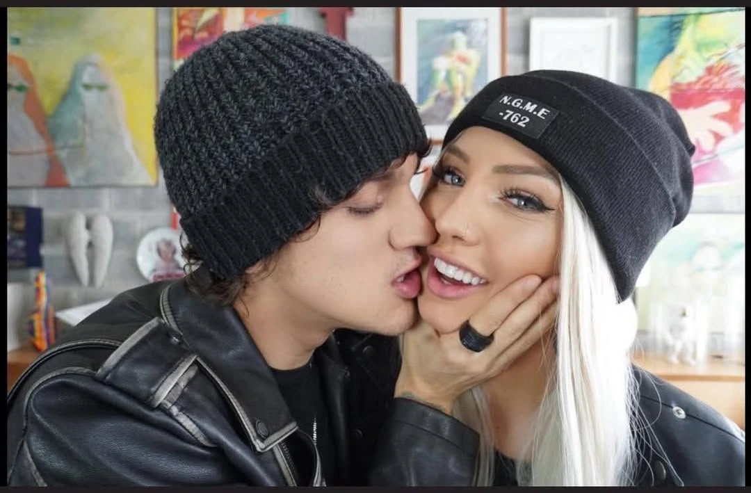 Zoo anuncia fim de casamento com Christian Figueiredo.webp