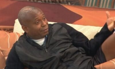 1770901630 Edilson ainda fala em desistir do BBB mas tem dividas