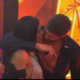 1772259942 Saiu o beijo Jonas e Marciele se beijam no BBB26