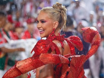 Apos rumores ganharem forca equipe nega gravidez de Virginia Fonseca