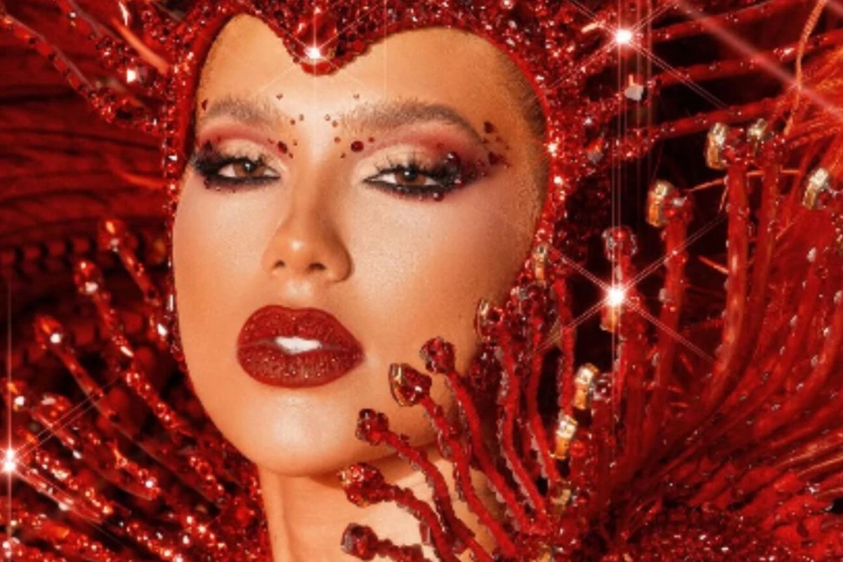 Atelier se pronuncia apos imprevisto com fantasia de Virginia Fonseca