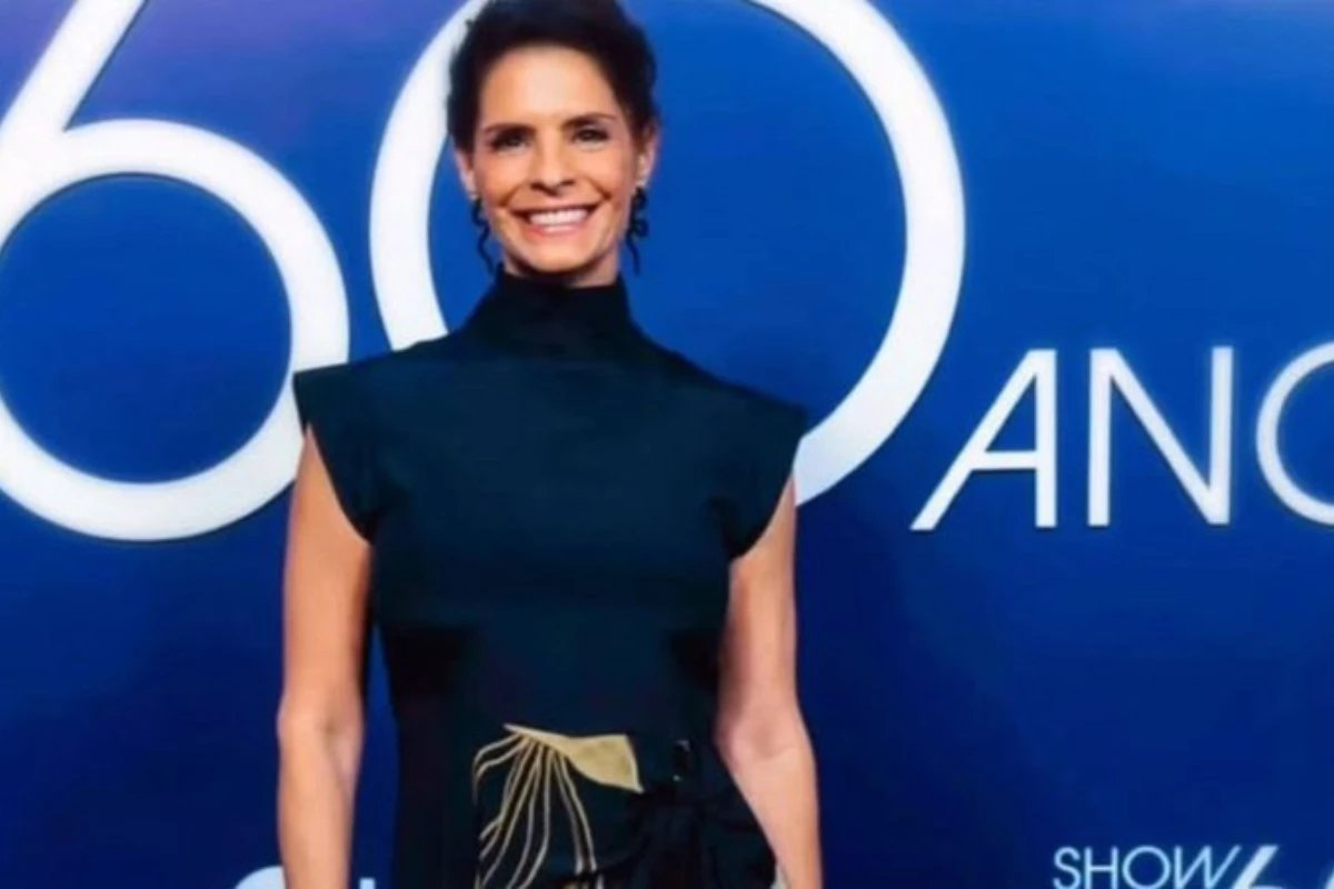 Atual e o ex marido de Helena Ranaldi ficam cara a