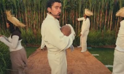 Do Super Bowl para a Sapucai Bad Bunny estara no