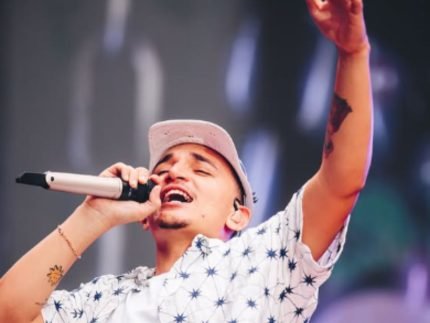 Joao Gomes vai a Sapucai e revela sonho de desfilar