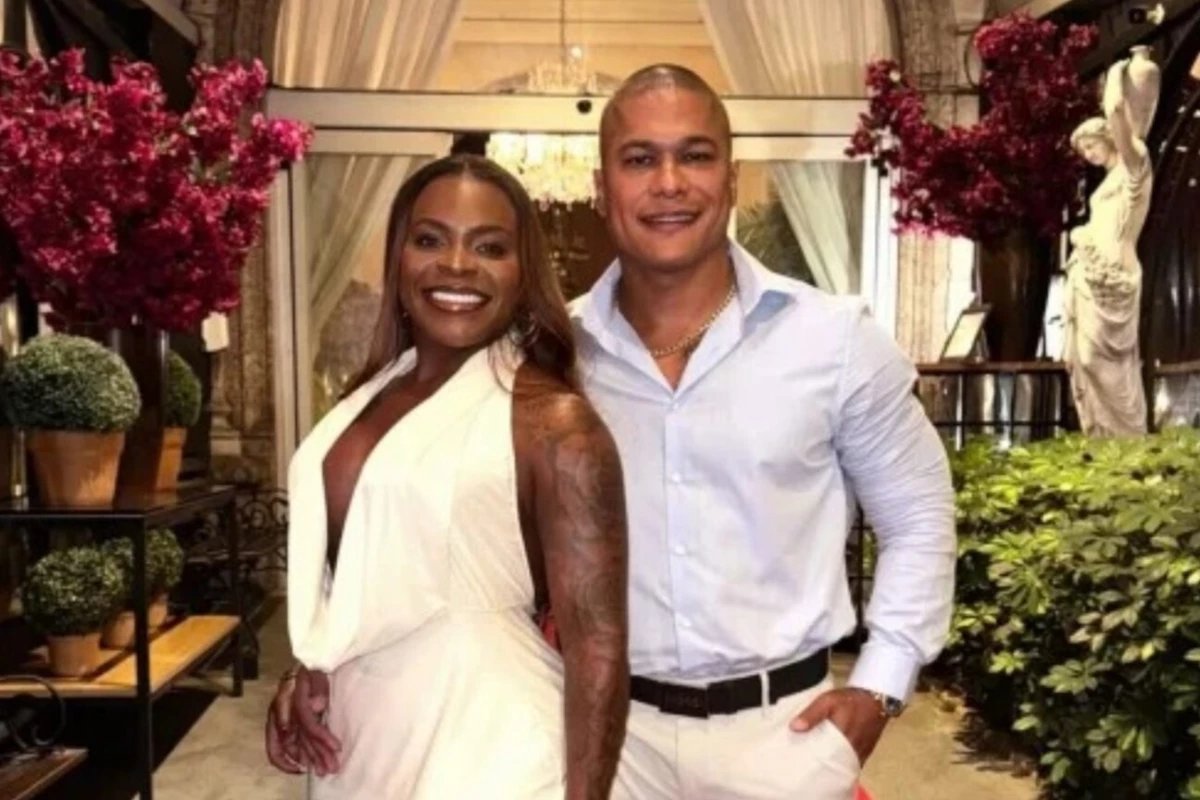 Jojo Todynho afasta boatos sobre morar junto e dispara ‘Aqui