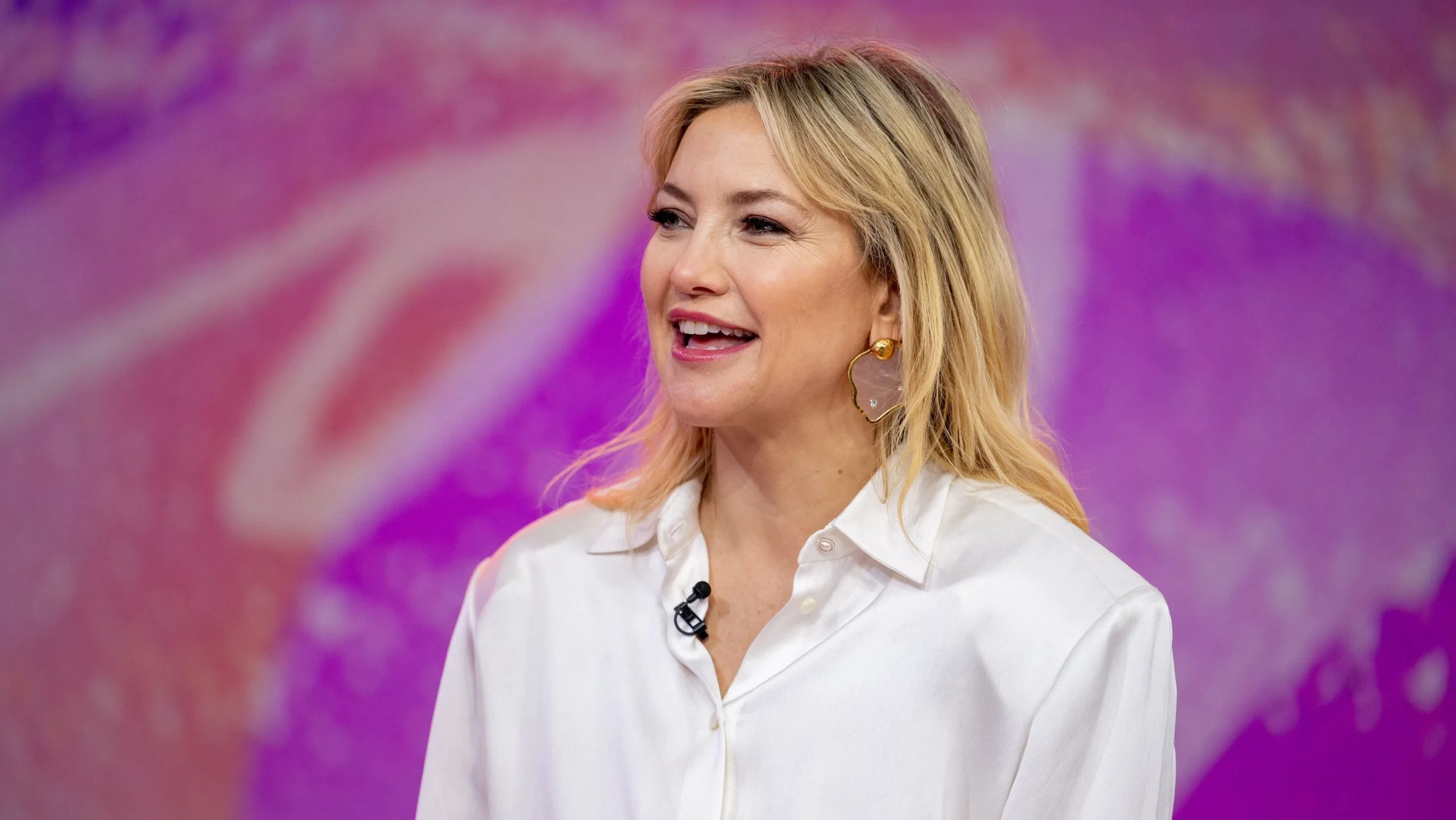 Kate Hudson afirma desistir facilmente de relacionamentos entenda.webp
