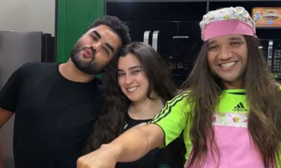 Lauren Jauregui aproveita o Brasil e come cachorro quente com.webp