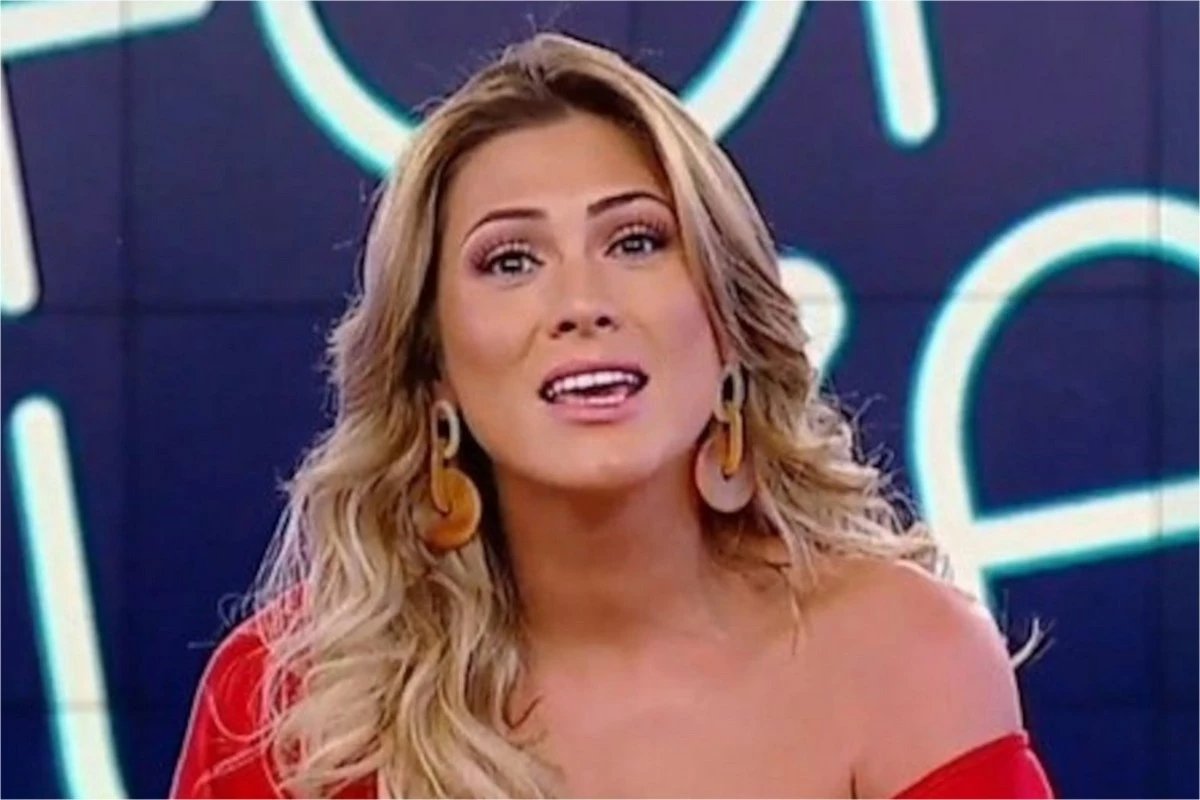 Livia Andrade diz que sofreu abuso e pede medida protetiva