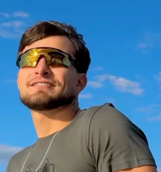 MC Gui e flagrado aos beijos com nova namorada em