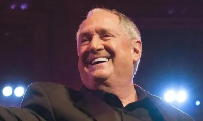 Morre Neil Sedaka cantor e compositor aos 86 anos.webp