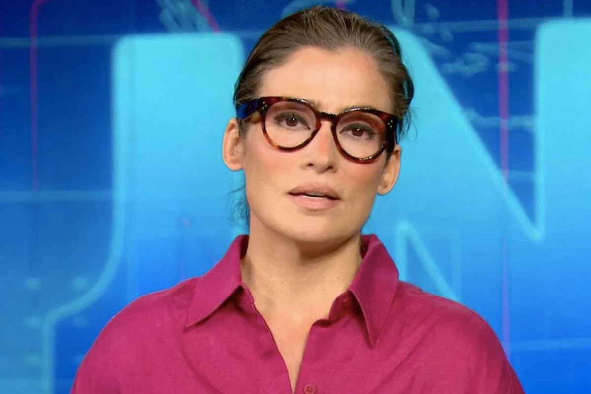 Renata Vasconcellos surge comendo marmita na Globo e comentario de