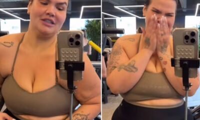 Thais Carla tira a roupa e posa para o espelho