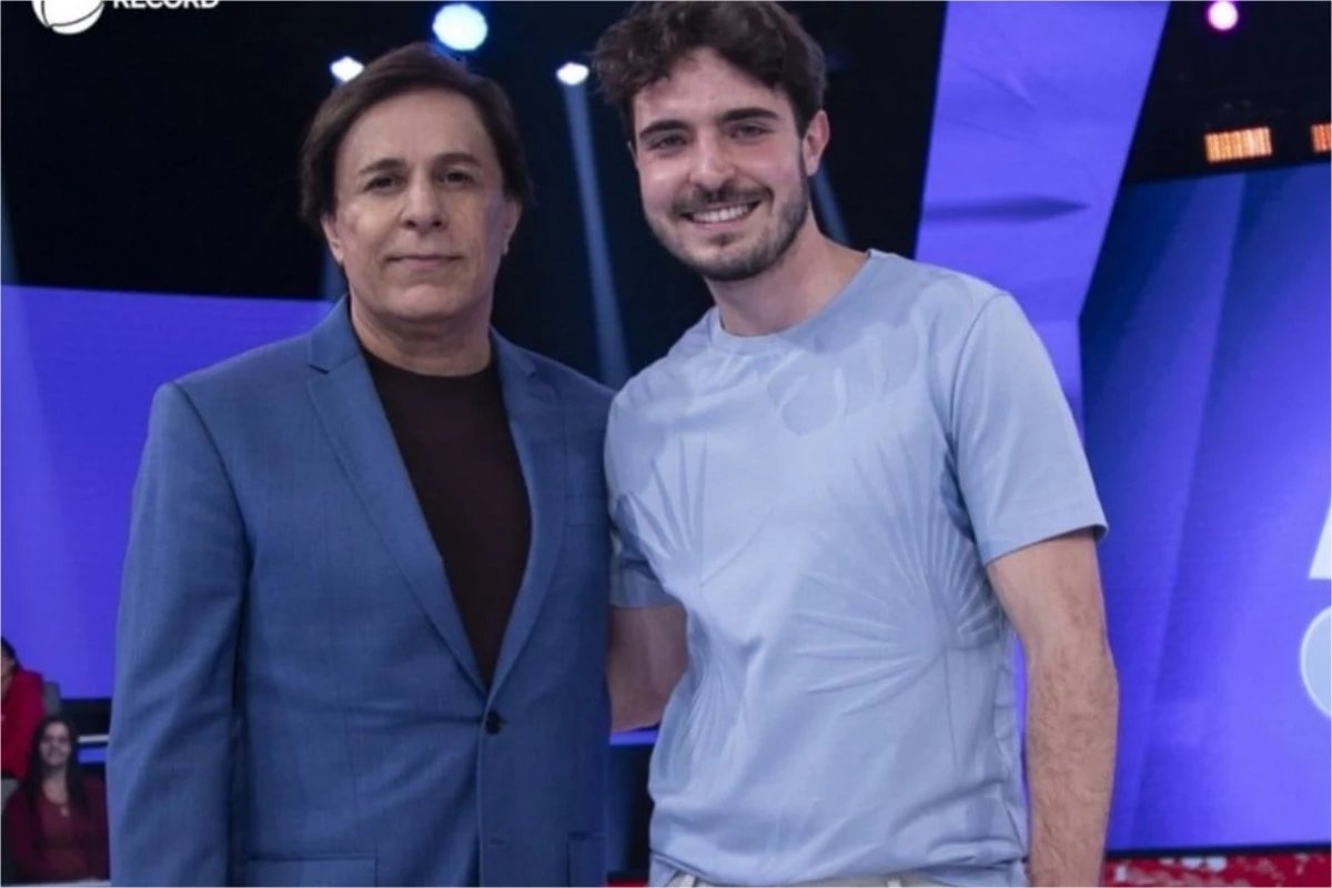 Tom Cavalcante aconselha filho de Gugu Liberato ‘Esta te iluminando