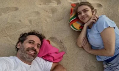 Viuvo de Titina Medeiros faz homenagem tocante no primeiro.webp