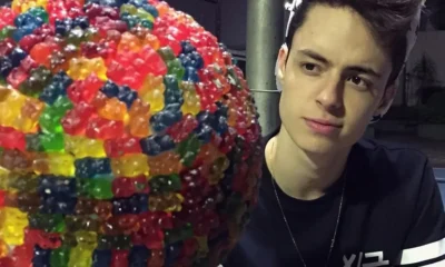 Youtuber infantil Enaldinho nega pedido de video para fa.webp