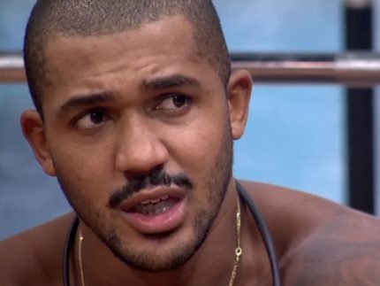 1774749050 Ex BBB Matheus quebra o silencio sobre denuncia e nega fuga