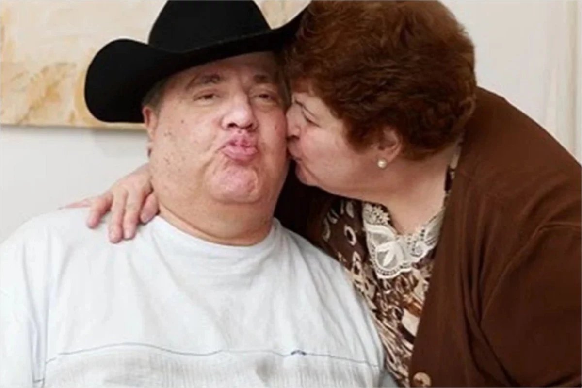 Apos a morte de Gerson Brenner esposa do ator emociona