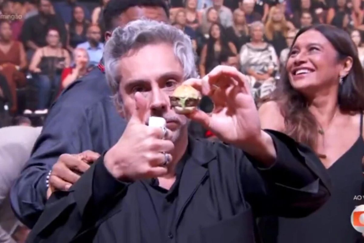 Banquete luxuoso do Melhores do Ano rouba cena e vira