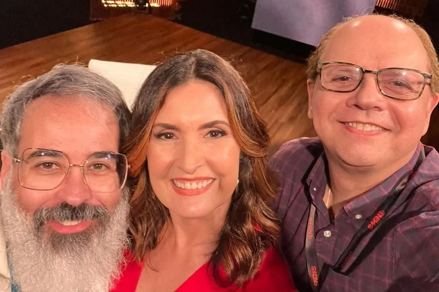 Fatima Bernardes e jornalistas apoiam ex Globo apos expor bastidores.webp