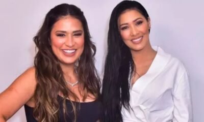 Mae de Simone e Simaria rouba a cena em foto