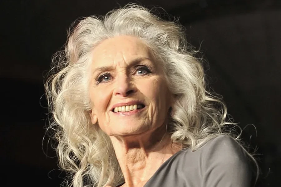 Morre Daphne Selfe a modelo mais velha do mundo.webp