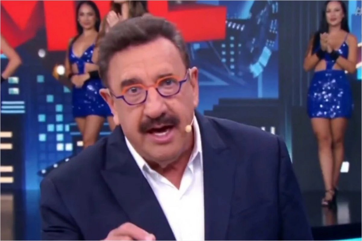 Video revoltado com mudanca de horario Ratinho revela ao vivo